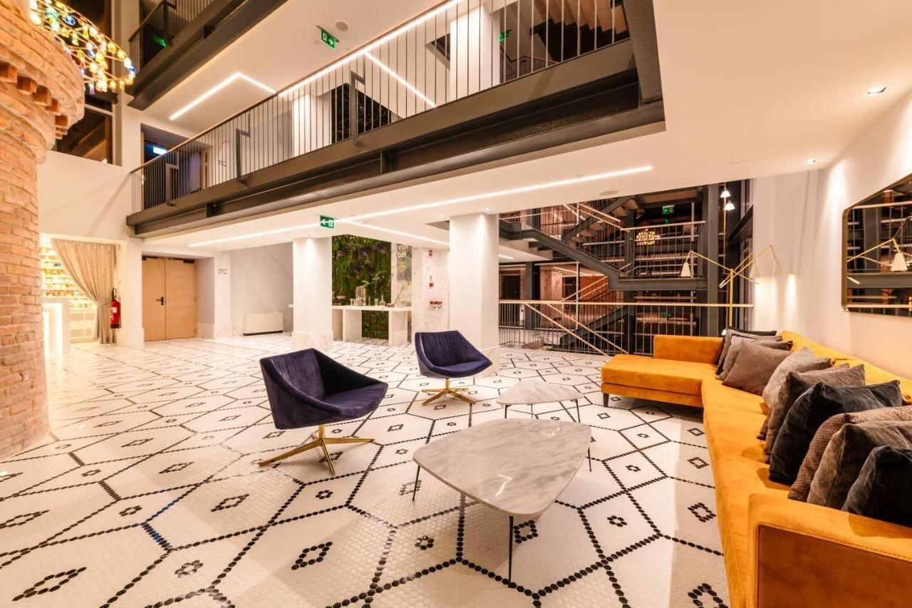 Pestana Douro Riverside - Preferred Hotels & Resorts, Lifestyle Valbom  エクステリア 写真 The lobby of the hotel