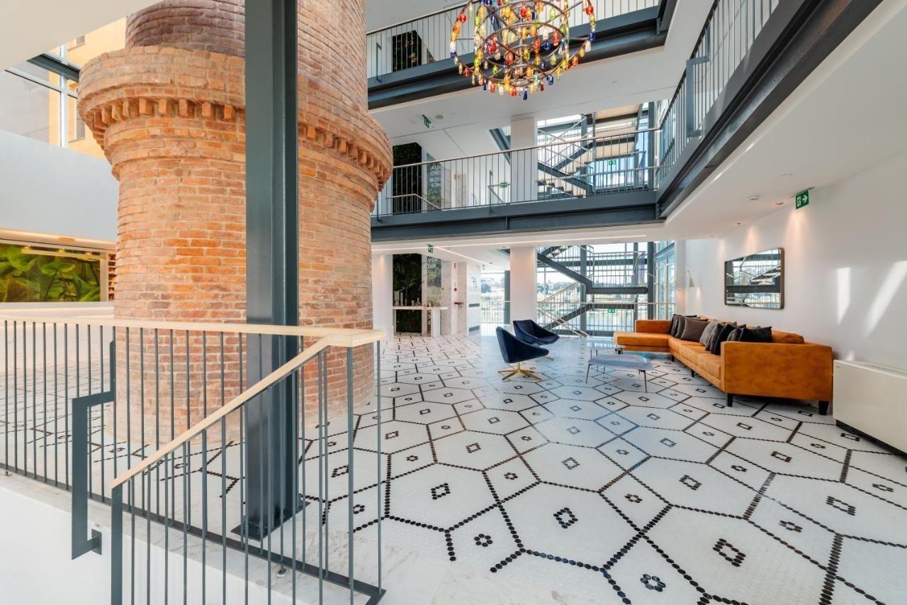 Pestana Douro Riverside - Preferred Hotels & Resorts, Lifestyle Valbom  エクステリア 写真 The interior of the building
