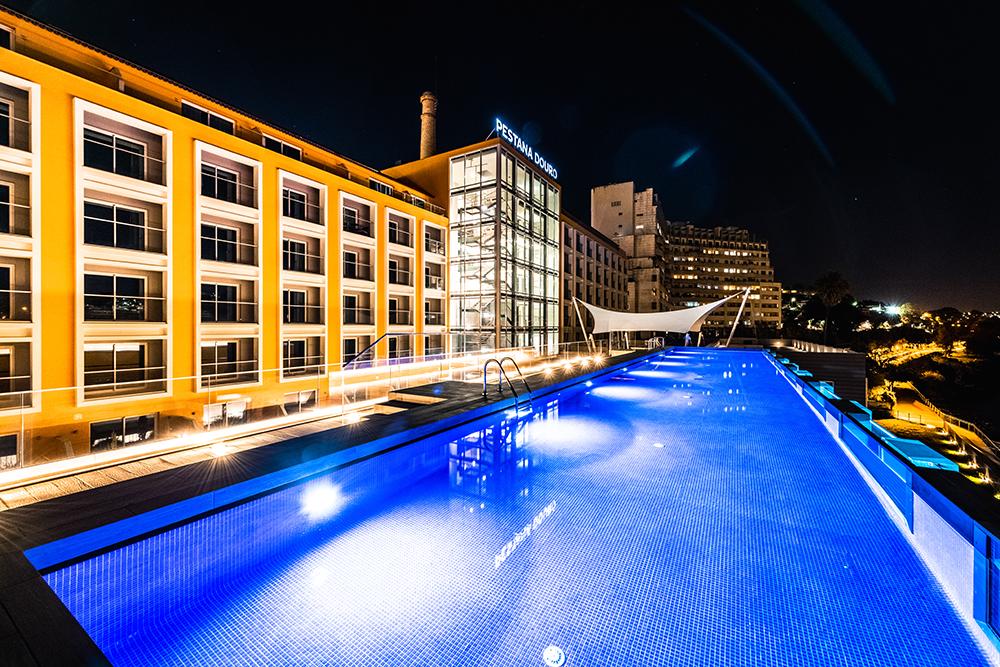 Pestana Douro Riverside - Preferred Hotels & Resorts, Lifestyle Valbom  エクステリア 写真 The hotel's rooftop pool