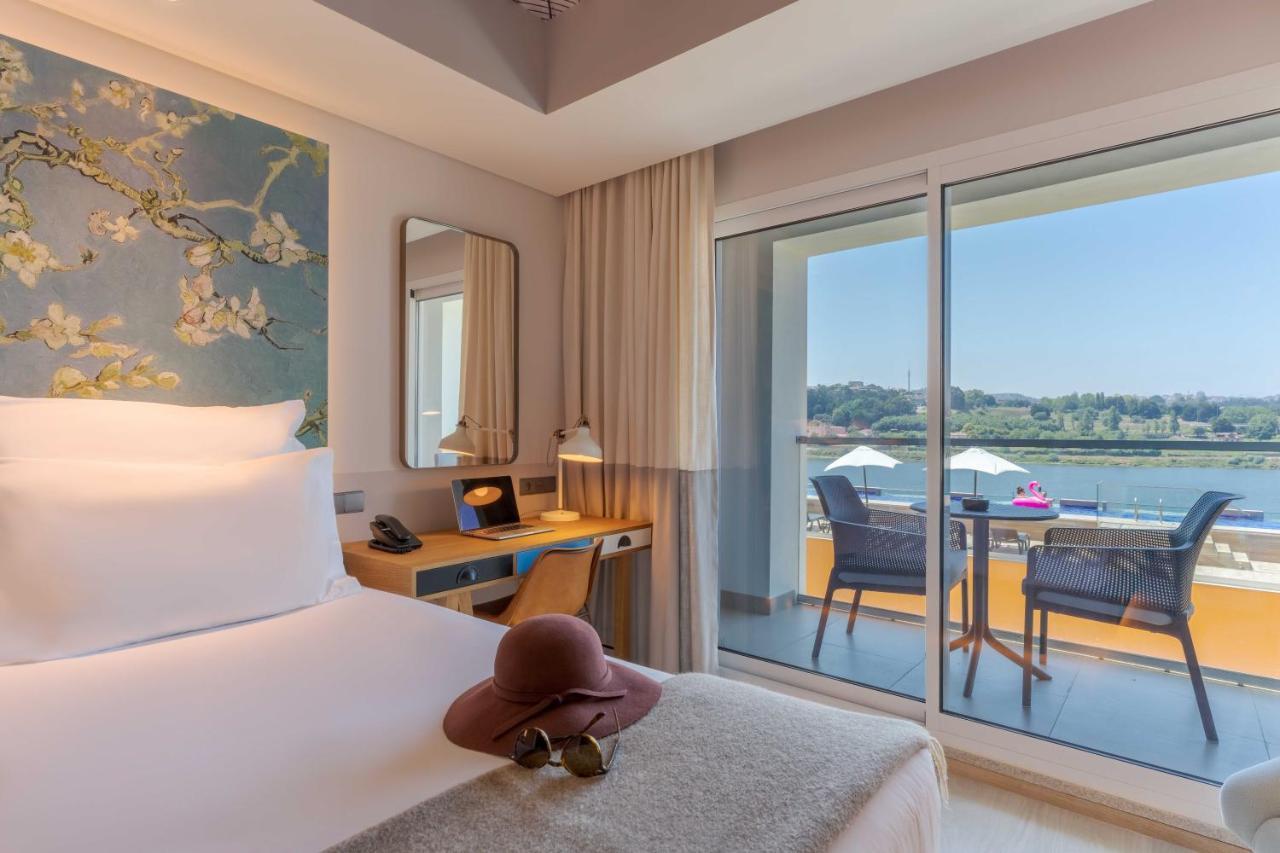 Pestana Douro Riverside - Preferred Hotels & Resorts, Lifestyle Valbom  エクステリア 写真 Deluxe Room with Lake View